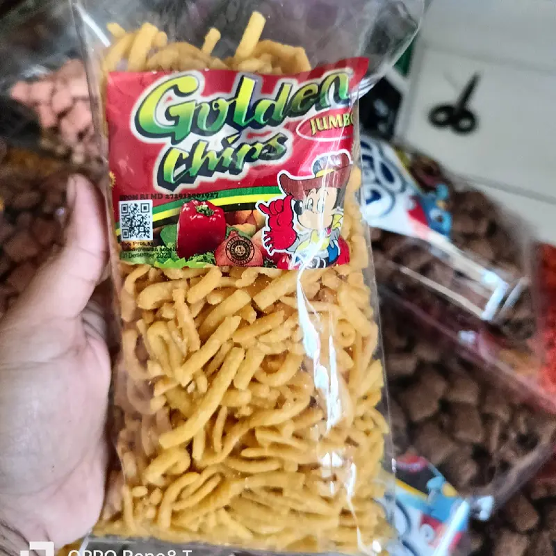 Golden chip Snack branded Kiloan 0
