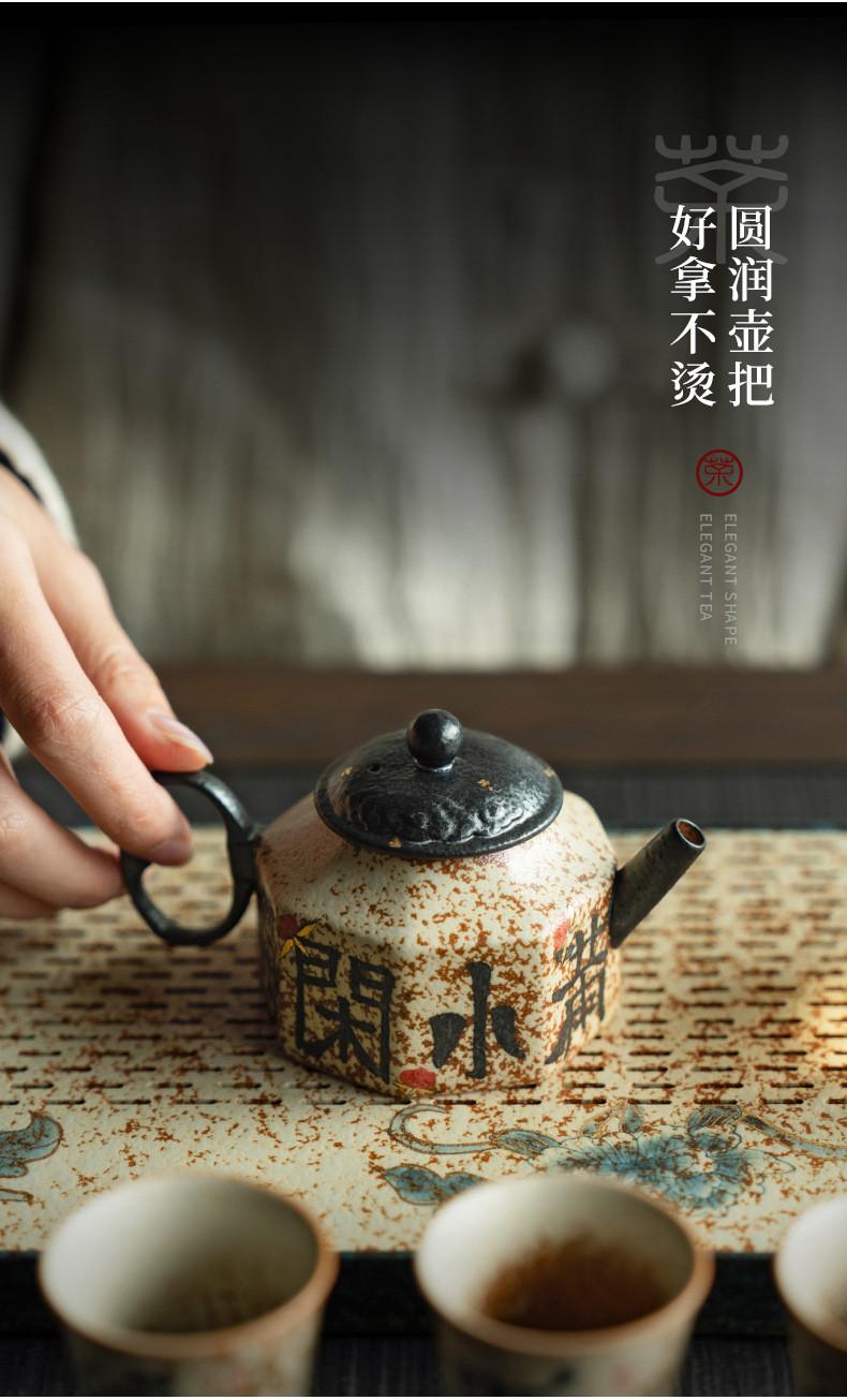 Product Introduction of Blue And White Flint Red Pure Handwritten Teapot Household Living Room Ceramic Teapot Small For One Person To Drink Special Tea [A901] 7