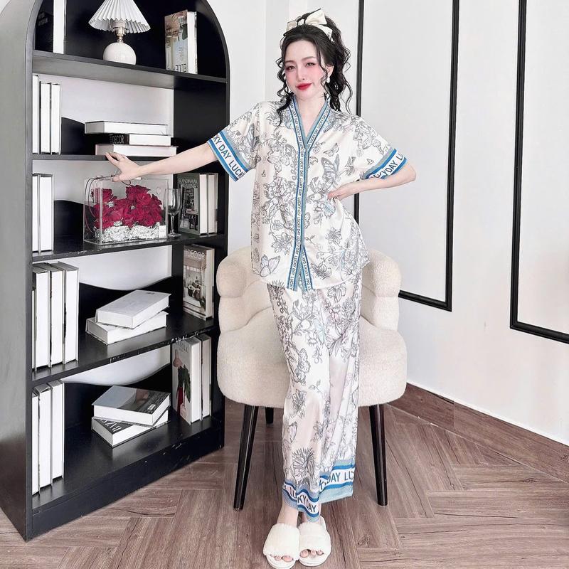 Bộ đồ ngủ nữ pyjama cổ y chất lụa latin cao cấp tay ngắn quần dài họa tiết mới 2