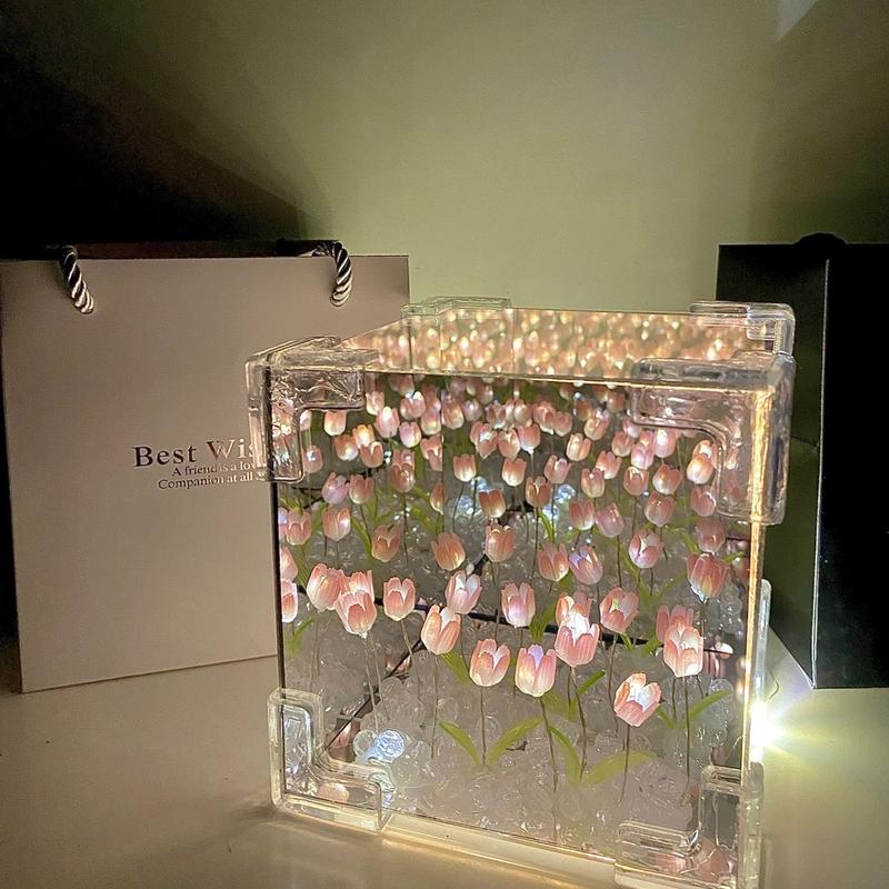 Đèn ngủ hoa tulip hình hộp vuông phản chiếu biển hoa làm quà,đồ decor