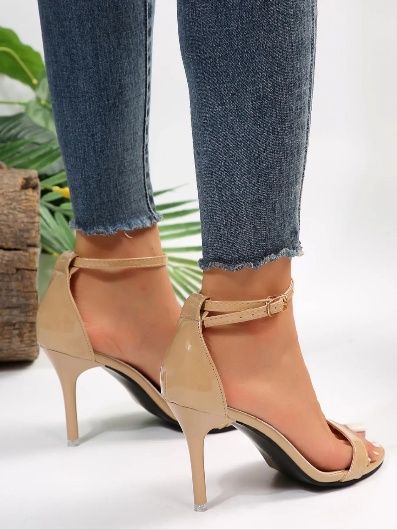 Women's Fashionable Solid Color High Heel Sandals, Elegant Square Toe Ankle Strap Sandals for Summer, Lightweight Breathable Comfortable Shoes for Daily Wear, Girl
