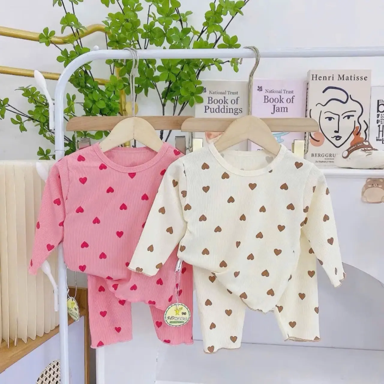Bộ Tym Viền Bèo 3 Màu Cho Bé Gái Size 6-18 kí Ống Loe Heo