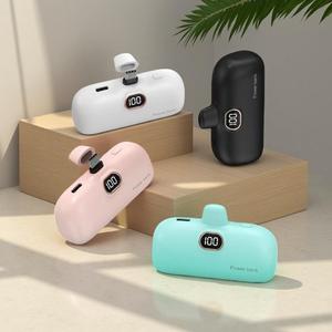 ポータブルUSB電源バンク 5000mAh ミニパワーバンク 多機能デジタルディスプレイ付き アウトドアキャンプ・ハイキング用