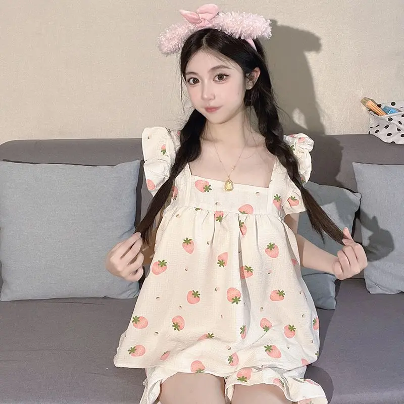 Bộ Đồ Ngủ Mùa Hè Cho Nữ, Phong Cách Ngọt Ngào Với Tay Áo Rung Nhỏ Bộ Dây Đeo Áo Vest, Phong Cách Ins, Dễ Thương Và Tươi Mới, Thích Hợp Cho Nữ Nhỏ Đồ Mặc Ở Nhà, Được Thu Thập Bởi 3652 Người 2