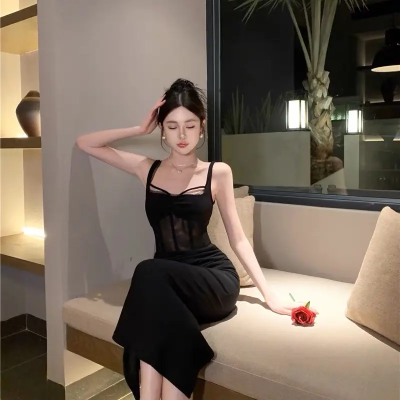Váy dây đen đi tiệc Nữ Khuy Nữ Khuy 1