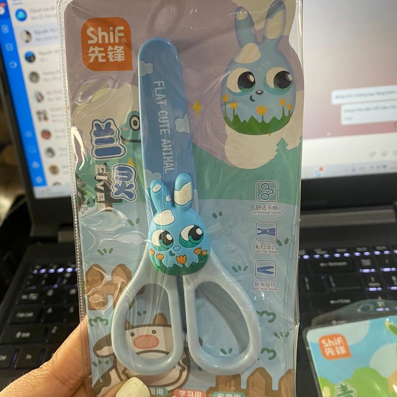 Kéo cắt giấy thủ công có nắp đậy hình thú dễ thương an toàn cho học sinh