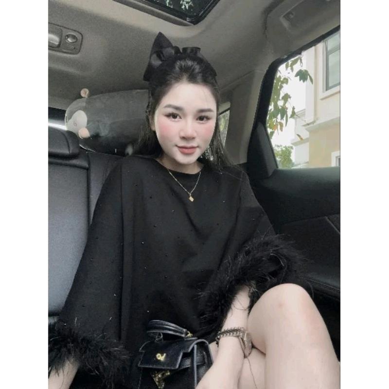 Váy suông_ gắn đá bling_ tay lông vũ_ vải mền qc Nữ Women Tim Nhung Trắng Top 2