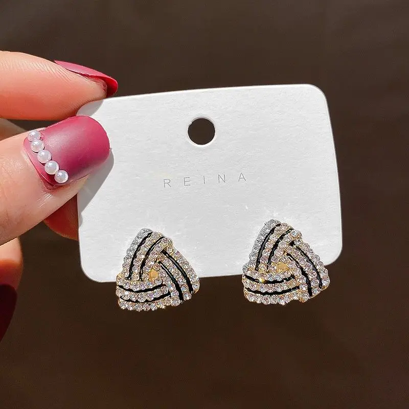 Anting Wanita Model Simple Elegant Perhiasan Wanita AT167 Earrings Jewellery 3