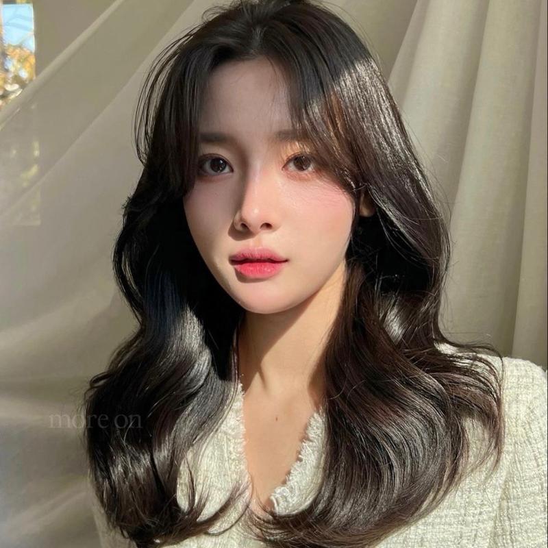 Tóc Giả Mỹ Nhi Kẹp Chữ U Xoăn Layer Lửng 40cm Ku93 Wig