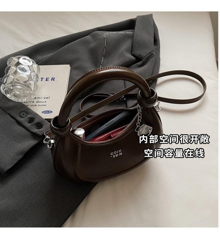 Product Introduction of Túi Lưỡi Liềm, Phong Cách Nam Chio2nd Haili Diary, Da Thật, Túi Xách Mùa Hè Cho Nữ, Túi Đeo Nhỏ Túi Messenger Đeo Vai, Thích Hợp Cho Nữ 14