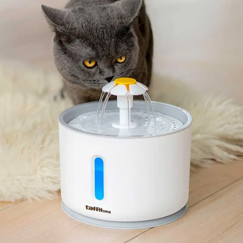 Water Dispenser Fountain Tempat Minum Anjing 2.4L 0