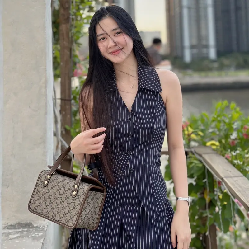 LT696 Set yếm MIA Nio LT Kẻ sọc sang, áo yếm gile, chân váy xếp ly 1