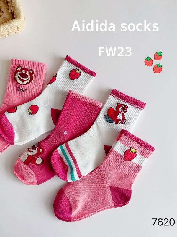 Set 5 Đôi tất cổ cao cho bé gấu dâu lotso