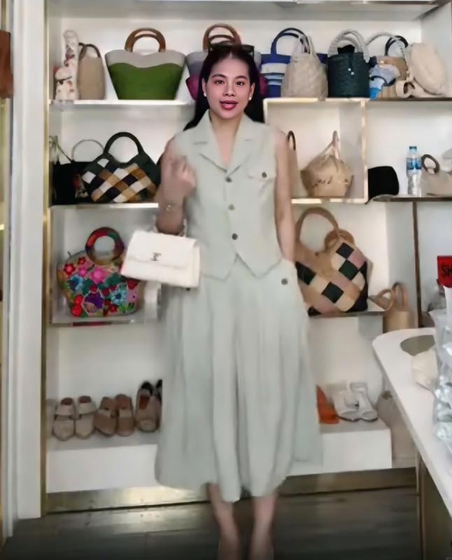 Set Bộ Nữ Đồ Trung Niên Chất Mát Bộ Mùa Hè 2025 Áo Sát Nách Cổ Vest set bộ Mã MT1