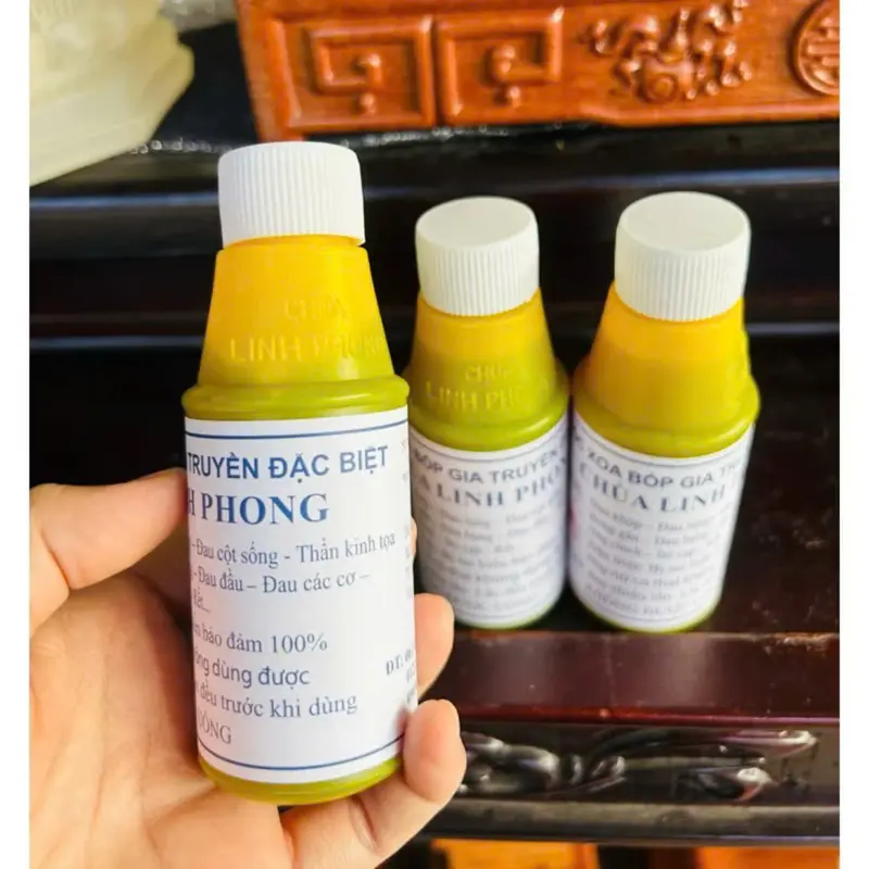Dầu xoa bóp chai vàng Massage Dưỡng Body Body Oil dầu Dưỡng Ẩm Da 4
