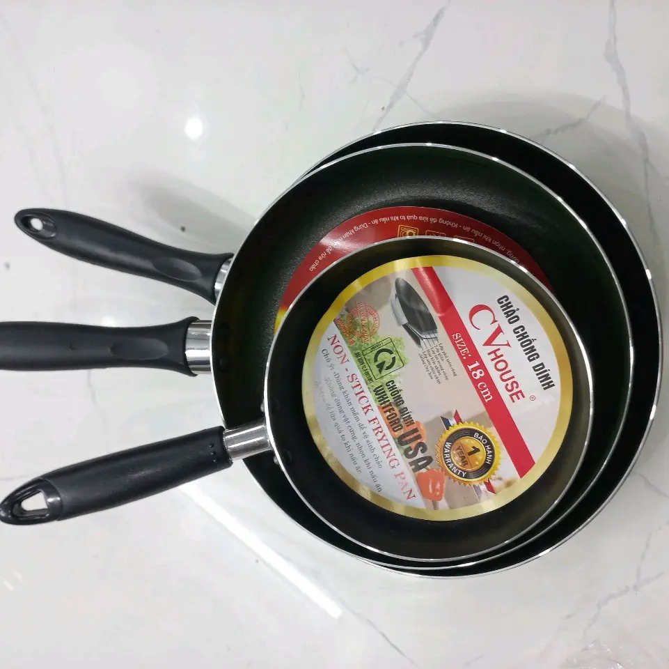 Combo 3 chảo chống dính kích thước 18cm-24cm-26cm