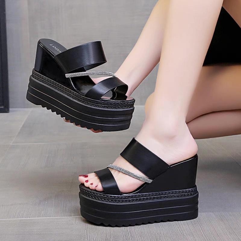 (From nhỏ tăng 1 size) Dép Nữ Đế Cao Đang Giãm Giá.”- 2Quai Da Phối Soàn Cao Cấp- Cao 12Cm Đế Bằng-Siêu Nhẹ-Dễ Mang. nhung 2 quai xuồng 12 phân