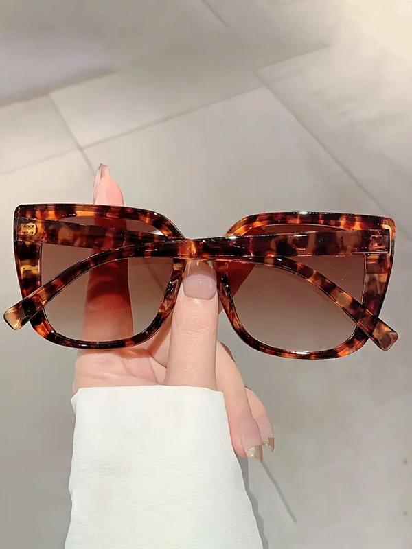 Vintage Simple Tinted Lens Sunglasses for Women, Large Square Frame Black Sunglasses, Fashion Sunshade Sunglasses, Travel Accessories for Trip & Driving Use 5