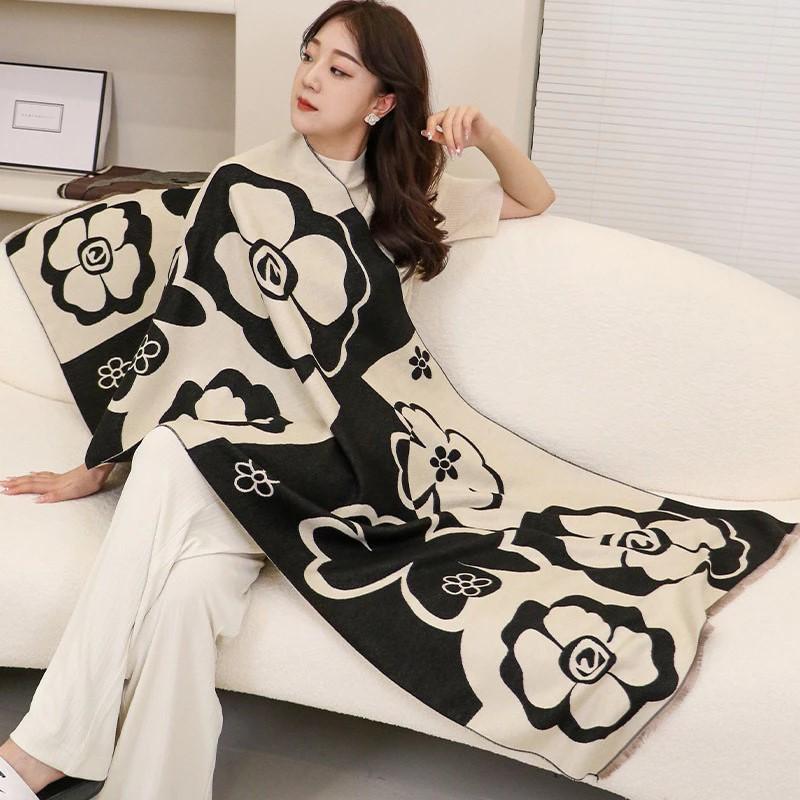 Product Introduction of Khăn Choàng Dạ Vuông Hoa Trà  (KT 65*185cm) Khăn Quàng PC Hàn Quốc Dễ Phối Đồ.(MAK0069PKPX) 26