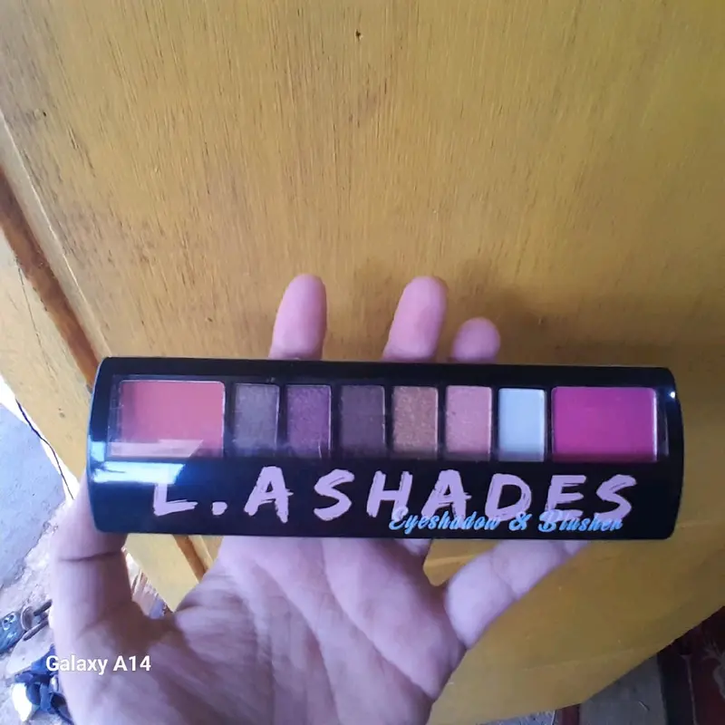 EYESHADOW L.A SHADES MUKKA 1