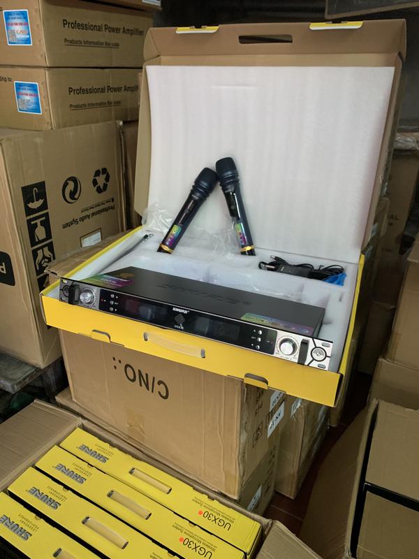MICRO KHÔNG DÂY S H U R E UGX30 - NEW 2022 UHF (không dây) 6
