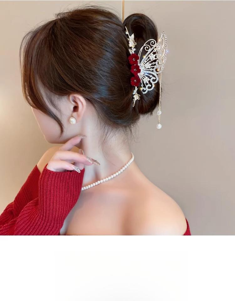 Product Introduction of Kẹp Tóc Càng Cua Tua Rua Hình Bướm Sau Đầu Màu Đỏ Thời Trang Tinh Tế Cho Nữ, Phụ Kiện Tóc Người Nổi Tiếng Trên Internet Cao Cấp, Kẹp Cá Mập Mới, Kẹp Tóc Thiết Kế Độc Đáo Kẹp Tóc Kim Loại, Năm Mới, Phụ Kiện Thời Trang kẹp  nơ 0