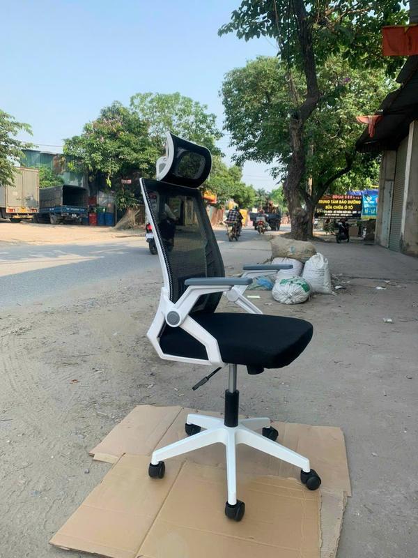 Ghế Công Thái Học Màu Trắng Đen Cao Cấp – HVK-S04- Hanvika 1