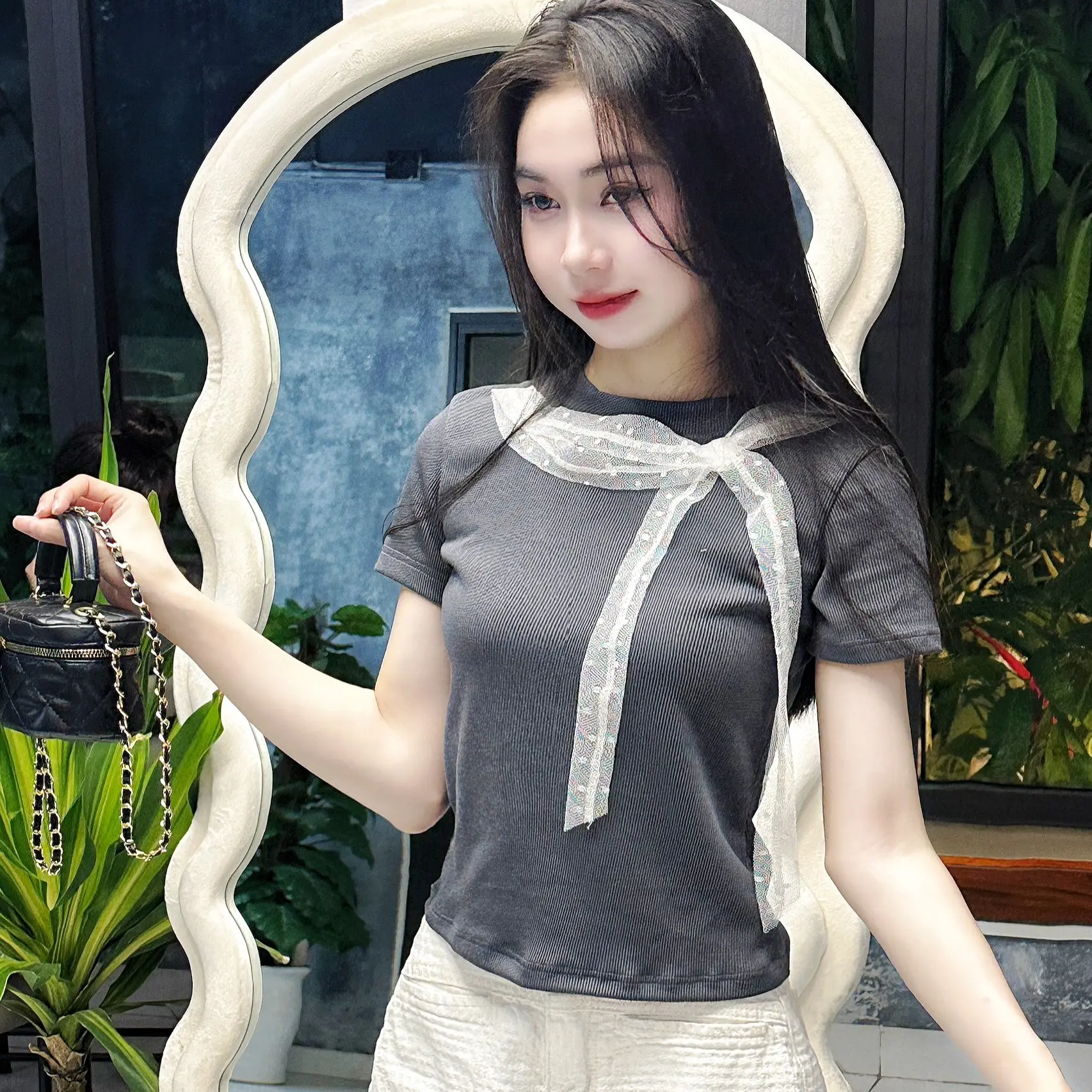 Áo thun nữ body đính nơ sang chảnh hottrend 2024 new best seller vải thun tăm co dãn bốn chiều dày dặn. Women