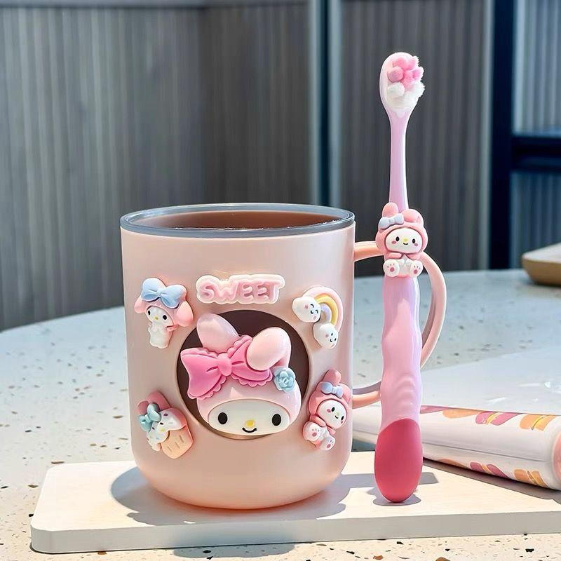 Cốc Súc Miệng Sanrio Clow M, Cốc Hoạt Hình Dễ Thương, Thích Hợp Cho Trẻ Em, Ưa Nhìn, Cốc Rửa, Cốc Gia Dụng Cho Bé Gái, Lý Tưởng Để Sử Dụng Hàng Ngày, Được Bán Với Giá 1,050 Lần Mua Lại 8
