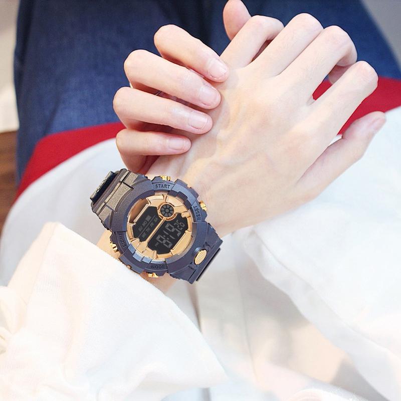 Product Introduction of Đồng Hồ Đeo Tay Thể Thao Reloj Cho Nam, Thời Trang Mới, Màn Hình Điện Tử, Không Thấm Nước, Lcd, Kỹ Thuật Số, Đồng Hồ Bấm Giờ, Ngày Tháng, Cao Su 31