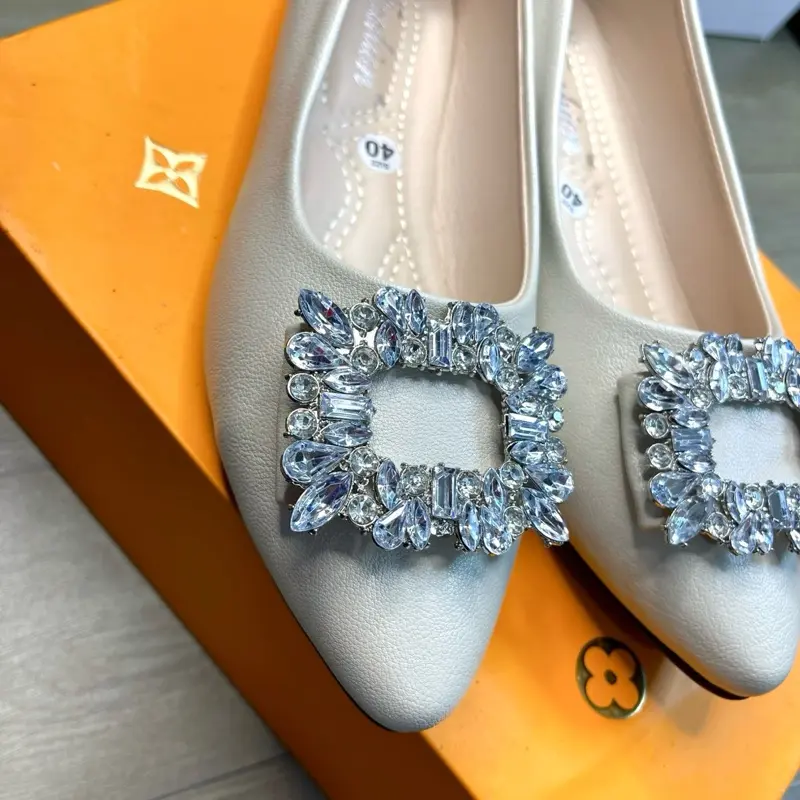 Giày Bệt Nữ Mũi Nhọn Đính Đá-Giày Búp Bê Đế Bằng Hai Màu Đen+Kem cho Women Chất Da Shoes Mềm Mại Đi Êm Chân tiểu thư 6