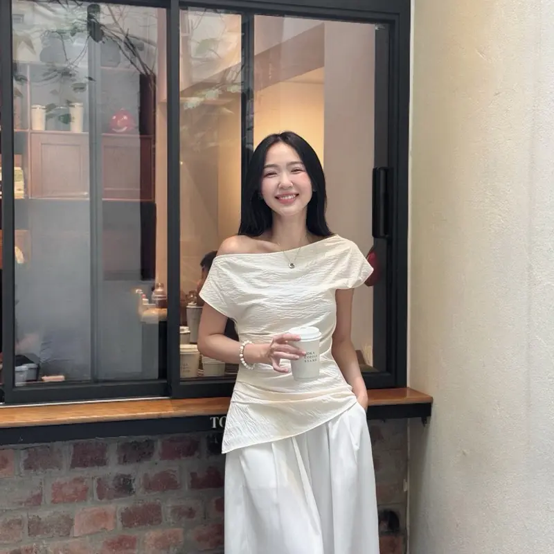 CẨM| Áo lệch vai nữ màu Kem tiêu “ Cẩm” Top siêu mát cho mùa hè 2
