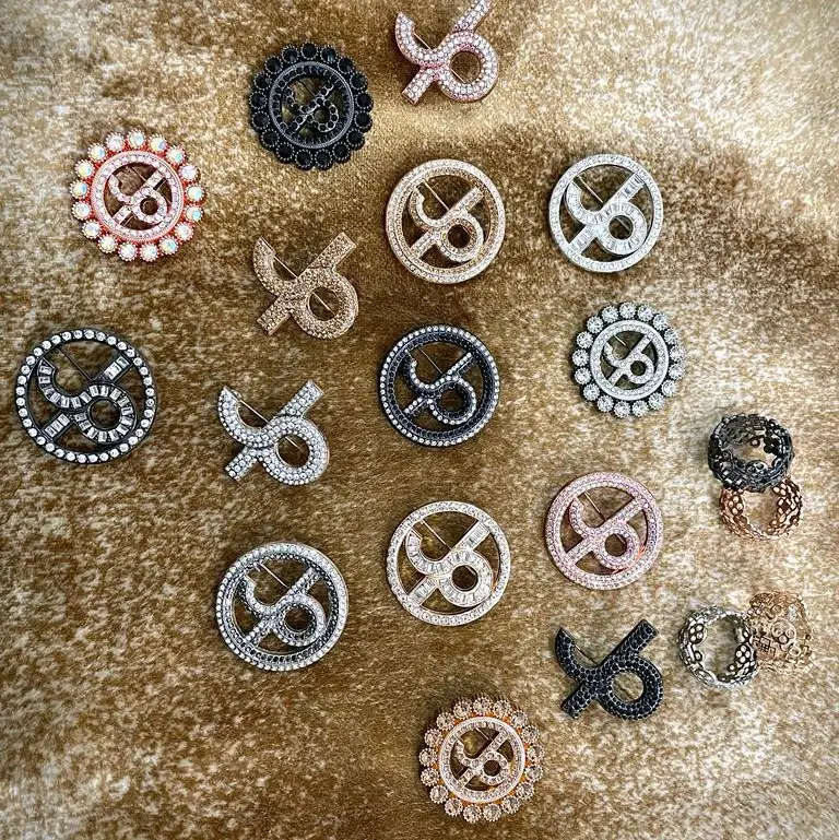 Brosh Ring by journeyscarvers