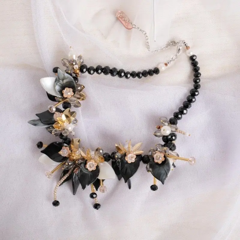 ADHA NECKLACE & EARRINGS /Handmade Beads Necklace and Earrings / Kalung Anting Manik Mute Cantik / Kalung Hijab Friendly / Kalung handmade / Kalung Kristal Ceko / Daily & Special Events Necklace 5