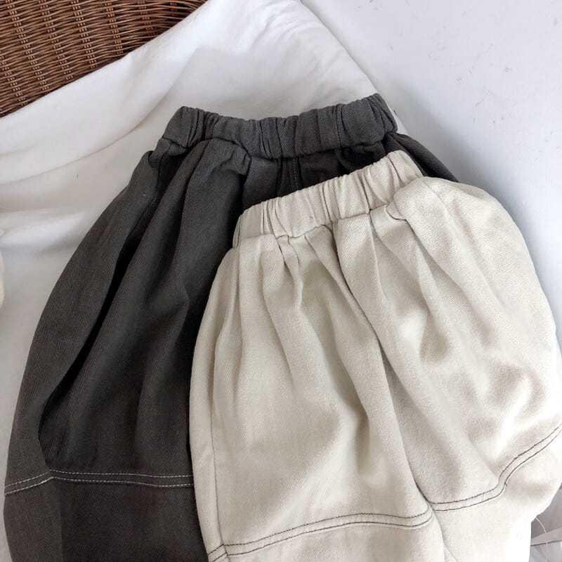 Product Introduction of Quần Harem Dáng Rộng Cho Trẻ Em, Hàng Mới Về 2023, Dành Cho Bé Trai Và Bé Gái, Thích Hợp Cho Mùa Xuân Và Mùa Thu, Dễ Phối Đồ, Phong Cách Trung Tính, Quần Thường Ngày Thời Trang Phong Cách Hàn Quốc, Quần Dài 8