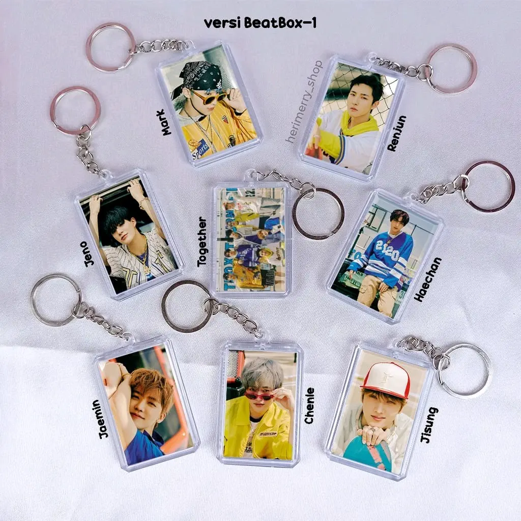 GANTUANGAN KONCI BTS BISA REQWES JUGA PAKE FOTO SENDIRI  ISI 1 PCS Chains Aksesoris Kunci Ganci Key