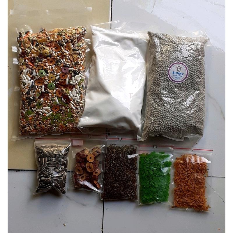  Combo 8 món gồm cát tắm thức ăn lót chuồng và thức ăn dặm dành cho hamster 