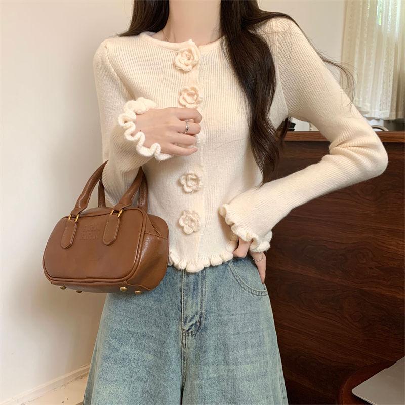 Product Introduction of Áo Len Hoa Hồng Ba Chiều Màu Đỏ, Dành Cho Nữ, Với Áo Khoác Selvedge Dây Áo Cardigan Dệt Kim, Phong Cách Mùa Thu Và Mùa Đông, Phong Cách Giáng Sinh Năm Mới, Ins Năm 2024, Áo Thời Trang Top Women 2