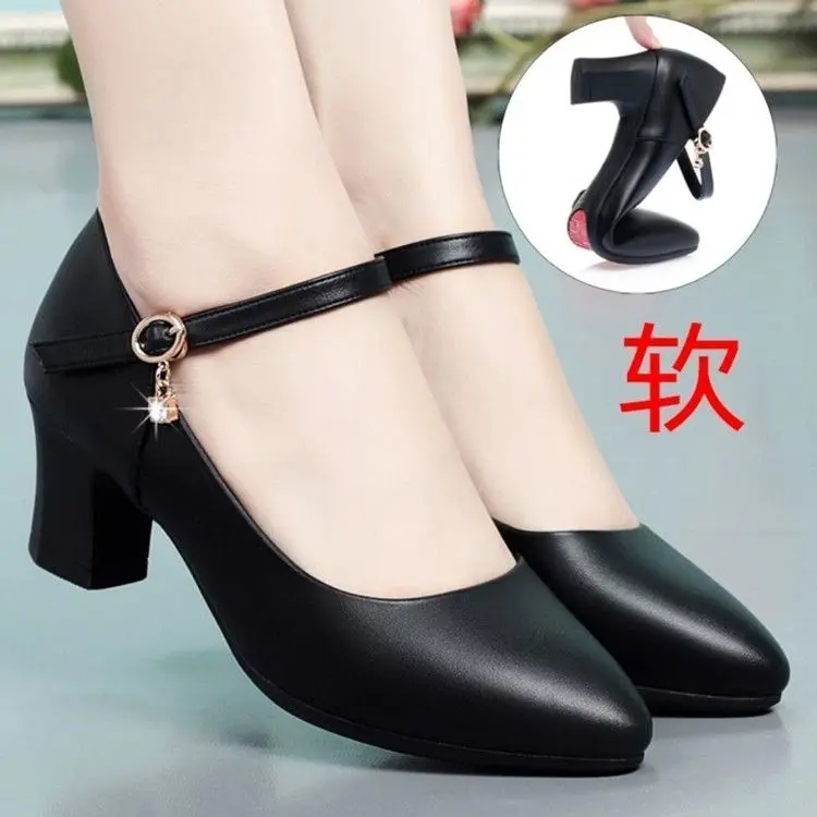 Giày Cho Mẹ Trung Niên Da Thật Mềm, Khóa Nữ, Gót Trung Bình Gót Chunky, Giày Da Nữ Khiêu Vũ, Hàng Mới Về Mùa Lò Xo Và Mùa Thu 2024 Shoes