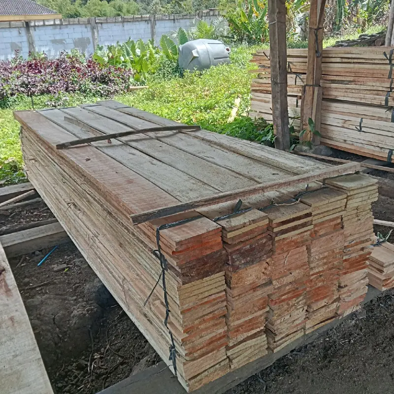 papan kayu cor 1.2×16 full, 3 meteran isi per 1 lembar 2