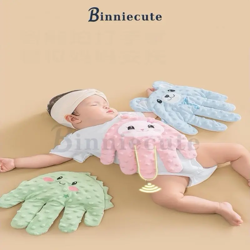 Gối bàn tay vỗ bé ngủ chống giật mình Binniecute - giúp bé ngủ ngon 2