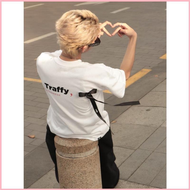 JESADSHOP Áo thun đính nơ form rộng Traffy Tee Ribbon Black Gonz.brand 7