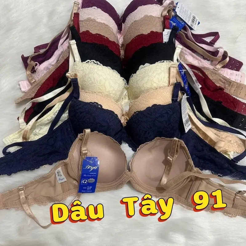 Áo  024W By mút  dày  vừa  3 cm ,có gọng
