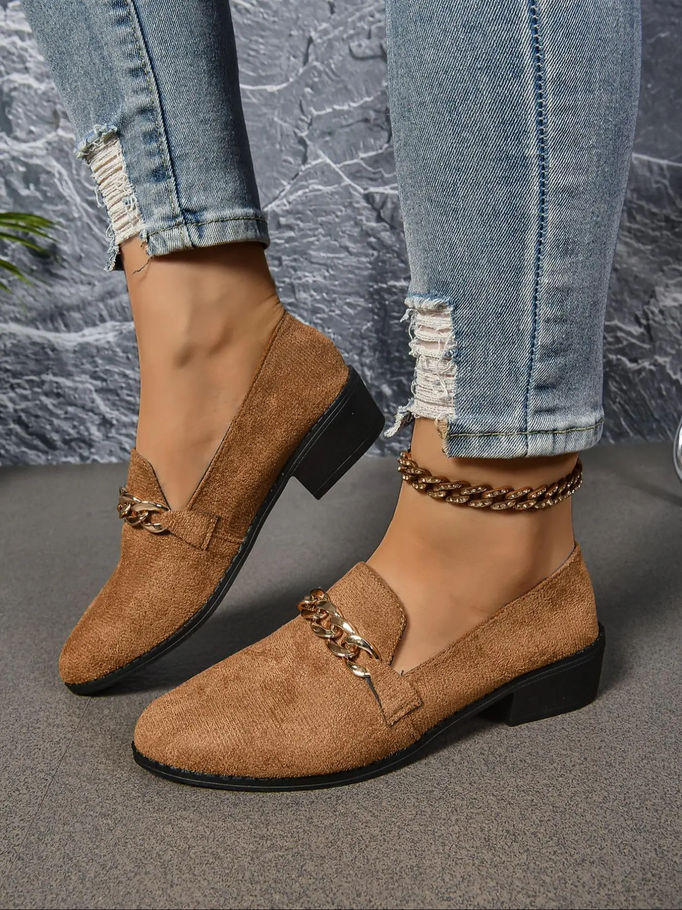 Women's Fashionable Chain Decorated Slip on Loafers, Casual Comfortable Pointed Toe Flat Shoes for Daily Wear, Lightweight Breathable Shoes for Women & Girls