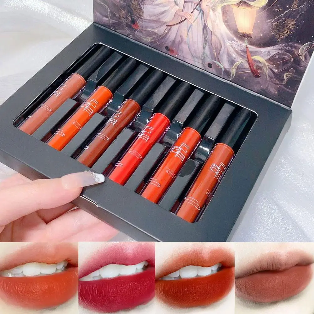 6 pcs/set Lip Gloss Set Lipstik Matte Velvet Tidak Lip Mudah Luntur Little Glaze Bear Black N9Y1