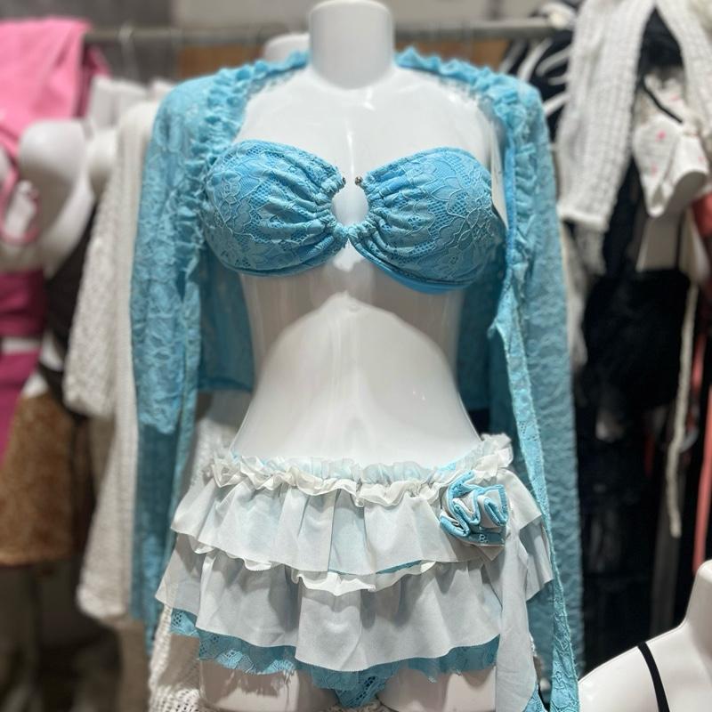 Sét bikini ren thiết kế gồm áo bikini(có mút)+ chân váy(có quần)+áo khoác ren 8