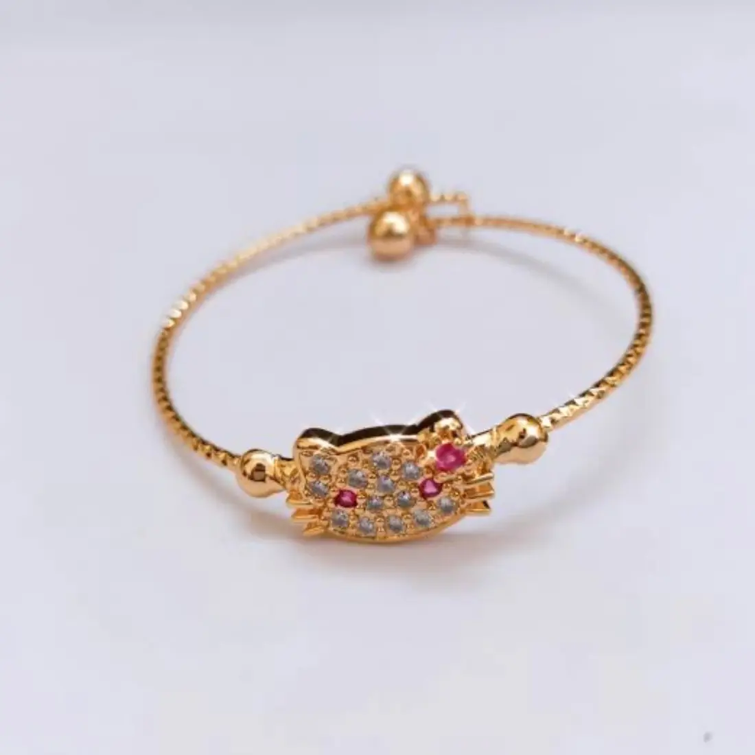 Gelang hellokitty balita