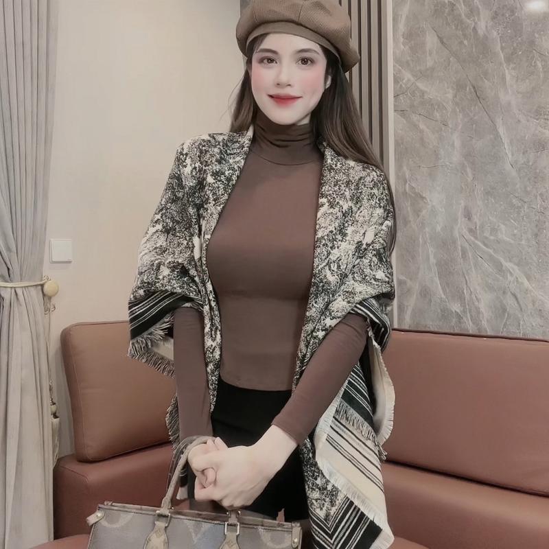 KH35 khăn choàng vuông hoạ tiết sang chảnh 130 * 130 cao cấp Quàng Cổ Hoa Nhung Sọc Kiềng