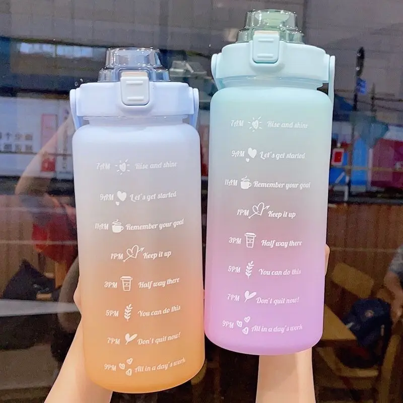 ￼Bình nước 2 lít  cute Có Vạch Báo Giờ Uống,  Bình Nước Thể Thao  Bằng Nhựa 2