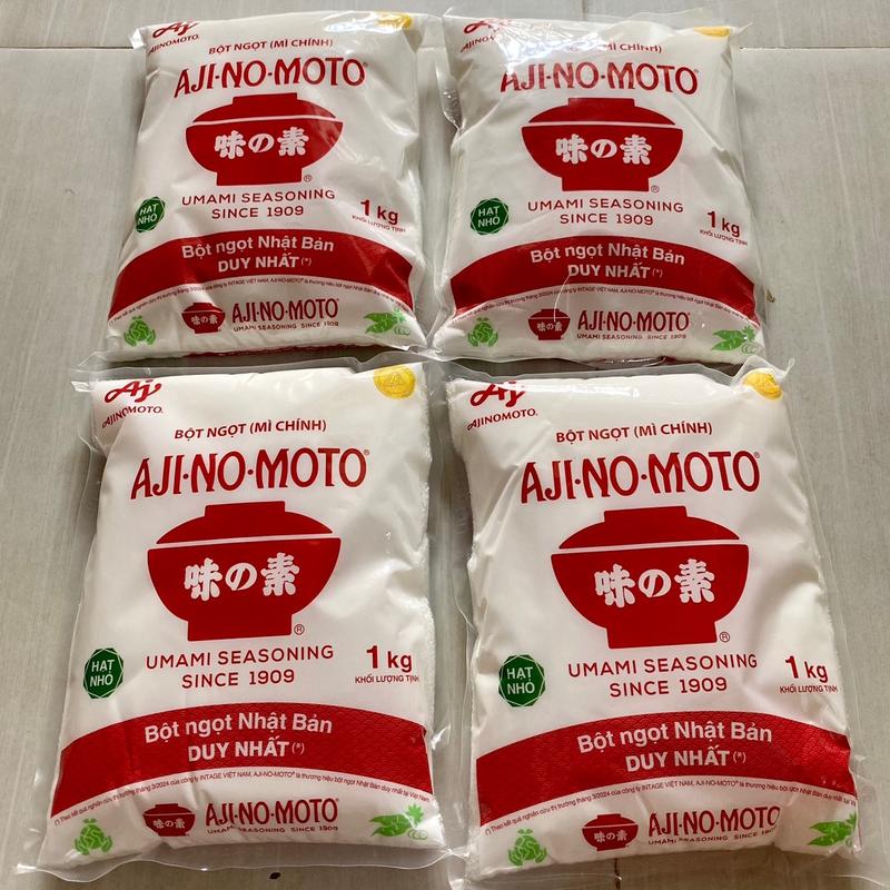 MỊN NHUYỄN 4 GÓI BỘT NGỌT LOẠI 1KG MỊN NHUYỄN AJINOMOTO. MỖI GÓI 1KG TỔNG NHẬN VỀ 4KG BỘT NGỌT AJINOMOTO Ăn ngon Đậm vị Tự nhiên An toàn